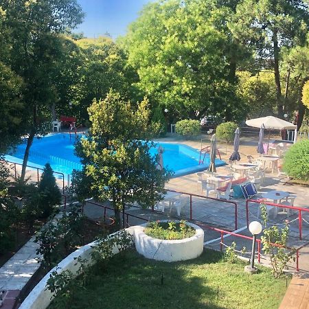 Villavictoria Marias View Pool Apartment Peraía Buitenkant foto
